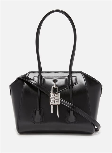 sac à main donna givenchy.